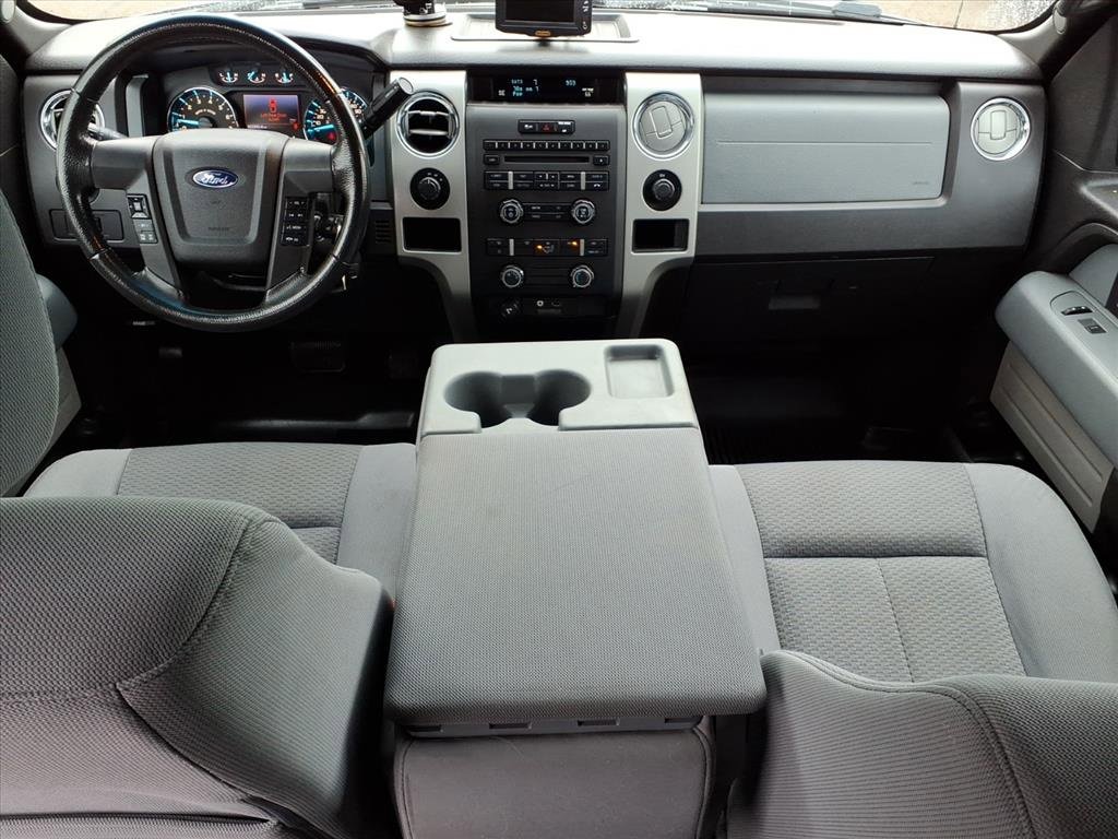 2012 Ford F-150 XLT photo 10