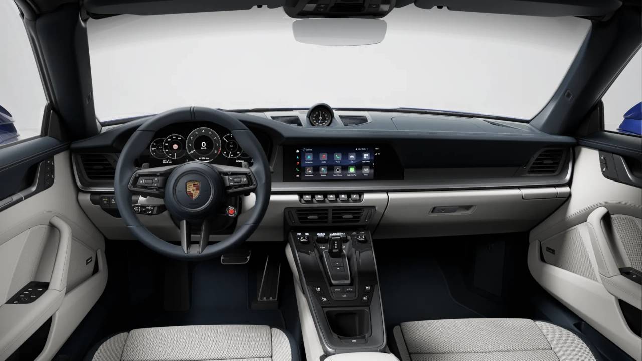 2026 Porsche 911 T photo 9