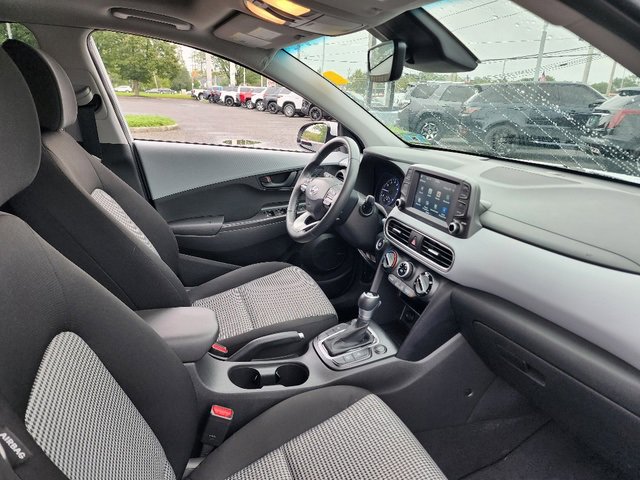 2020 Hyundai Kona SEL Plus photo 21