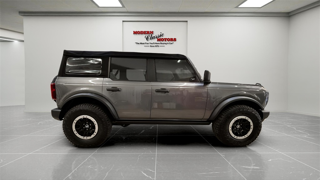 2021 Ford Bronco 4-Door Base's photo