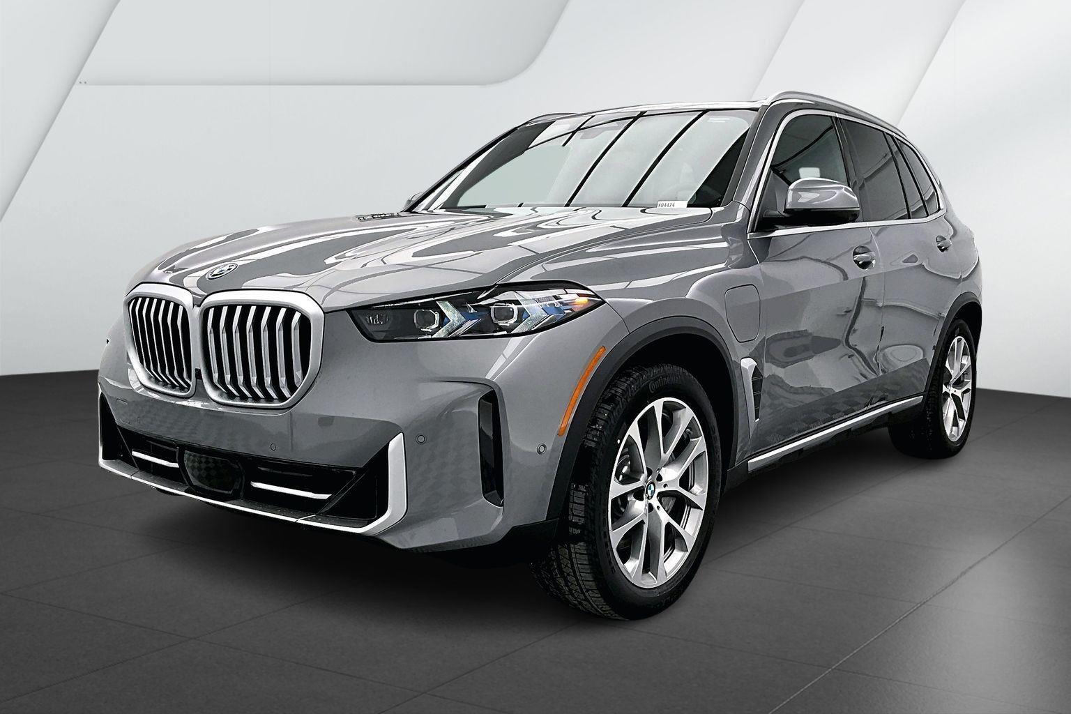 2026 BMW X5 50e's photo