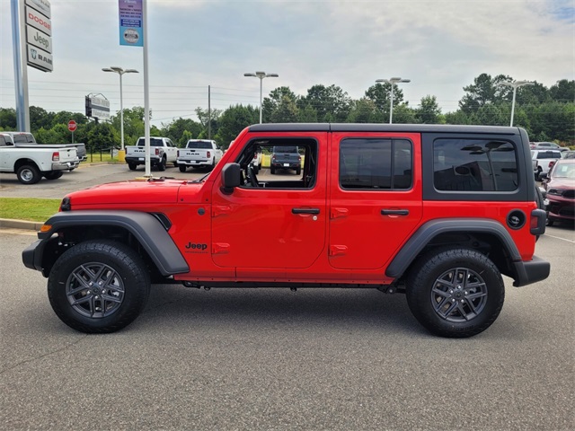 2025 Jeep Wrangler Sport S photo 4