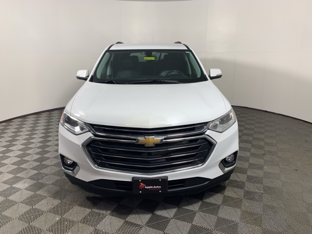 Used 2021 Chevrolet Traverse 3LT with VIN 1GNEVHKW7MJ218693 for sale in Shakopee, Minnesota