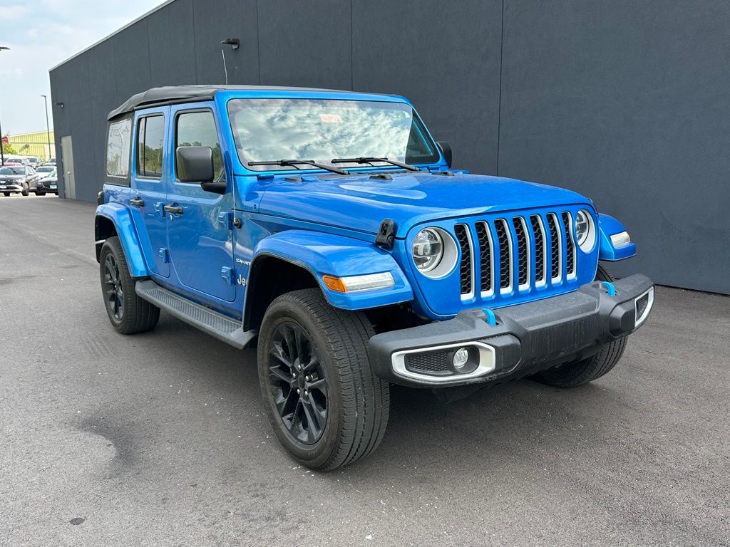 2022 Jeep Wrangler Unlimited Sahara 4xe photo 4