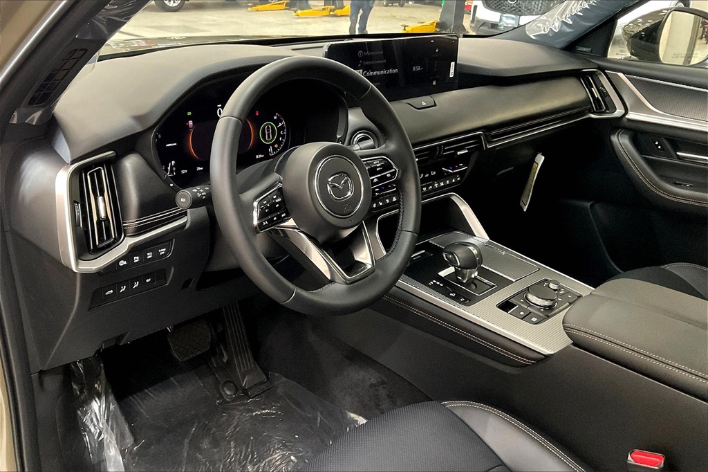 2025 MAZDA CX-70 - Image 7