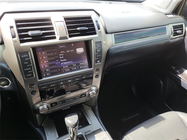 2014 Lexus GX 460 Base photo 19