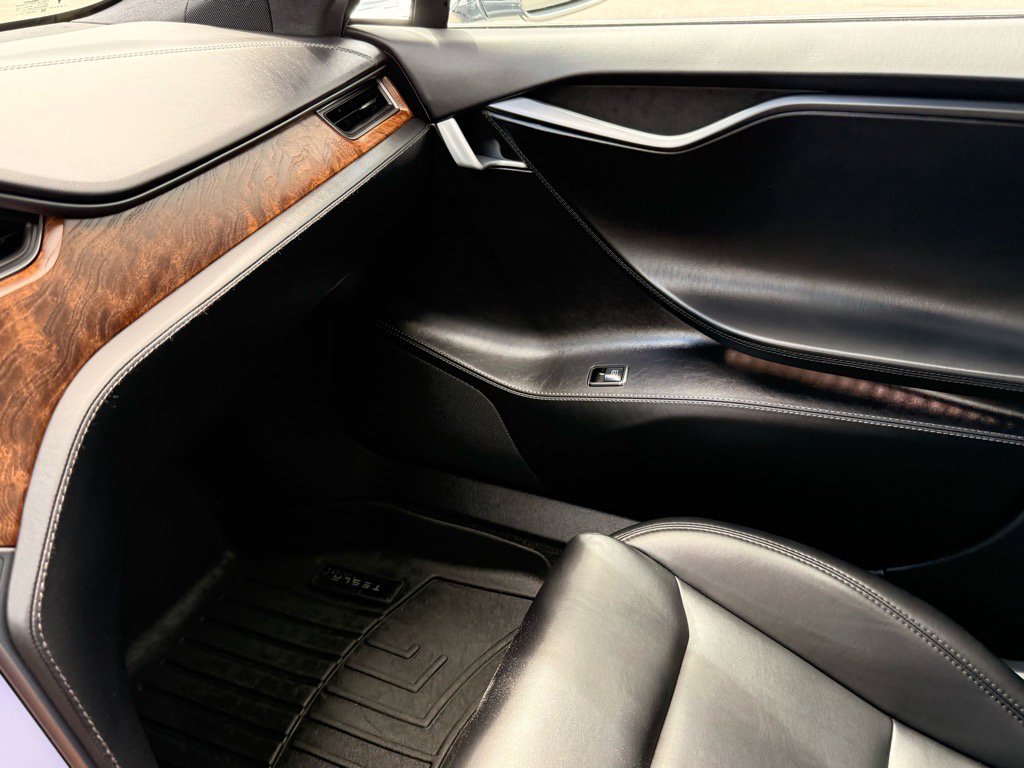 2021 Tesla Model S Long Range Plus photo 13