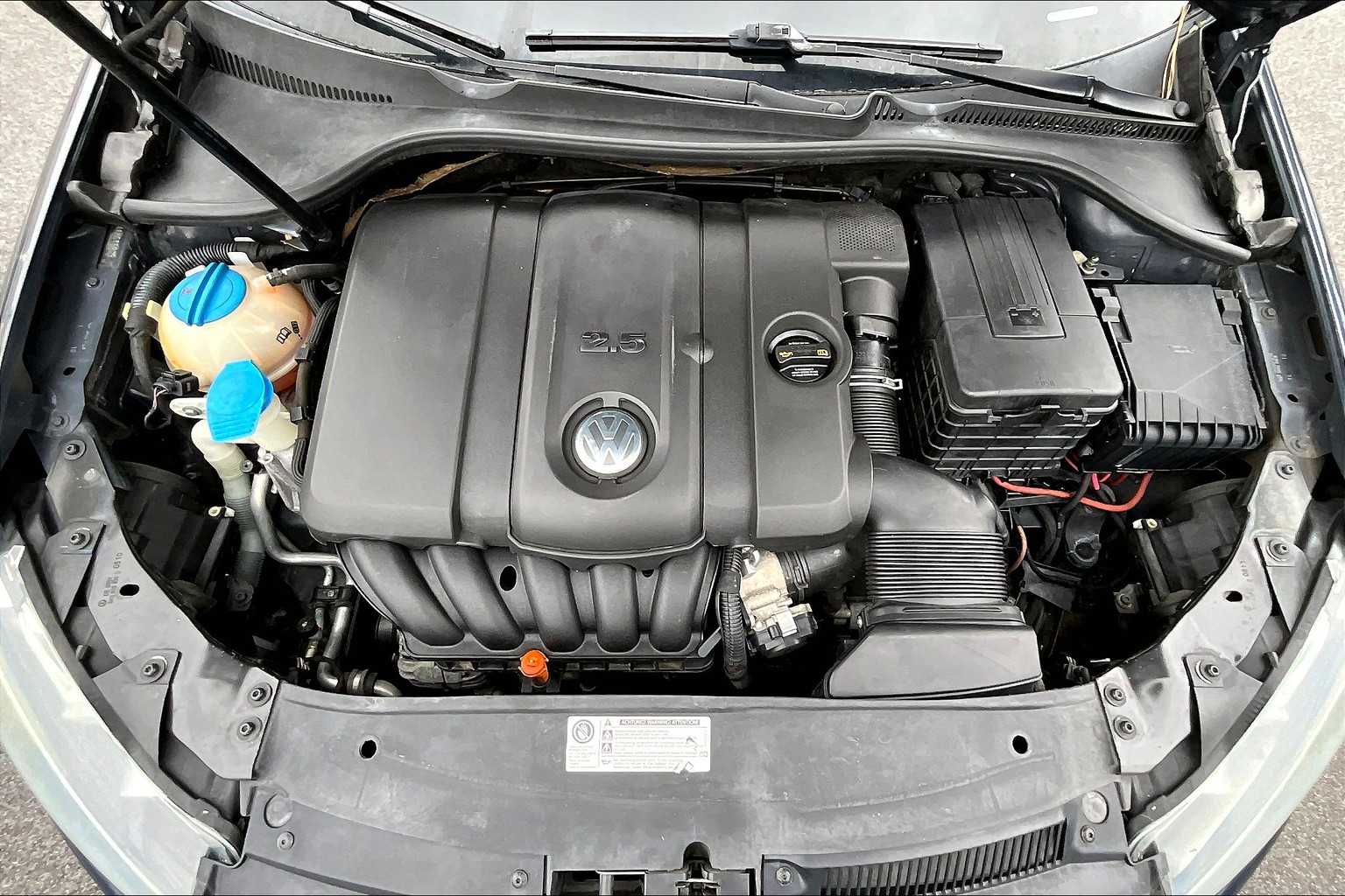 2010 Volkswagen Jetta SportWagen 2.5 S photo 24