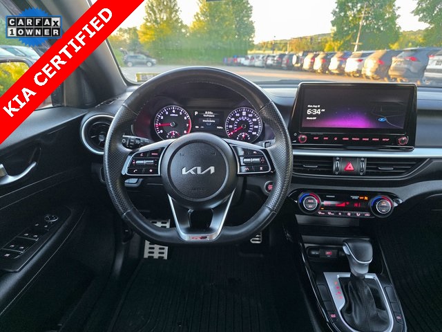 2023 Kia Forte GT-Line photo 17