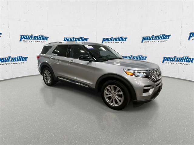 2023 Ford Explorer Limited photo 2
