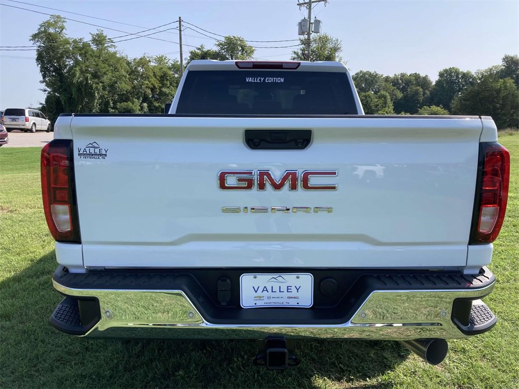 2024 Gmc Sierra 2500 HD Pro photo 3