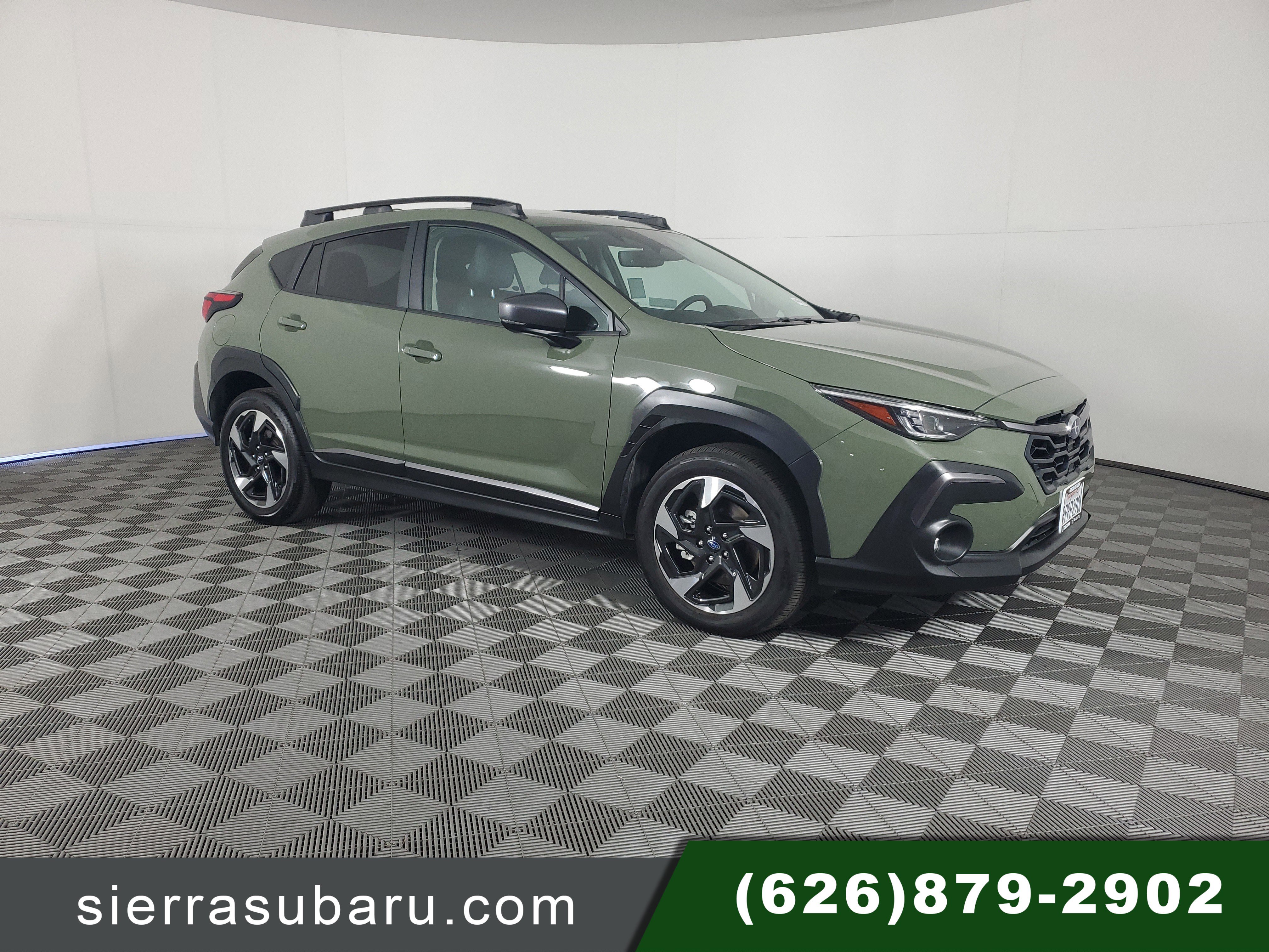 Used 2024 Alpine Green Subaru Limited image 1