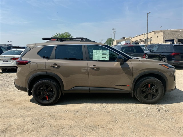 2025 Nissan Rogue SV photo 11
