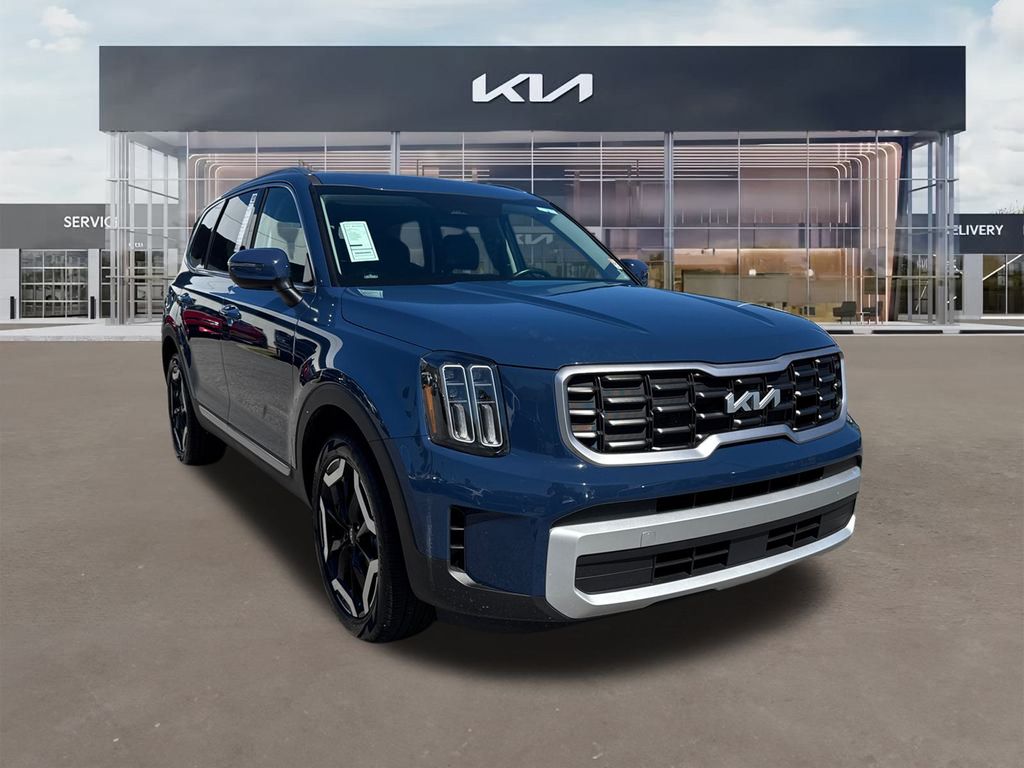 2025 Kia Telluride S's photo