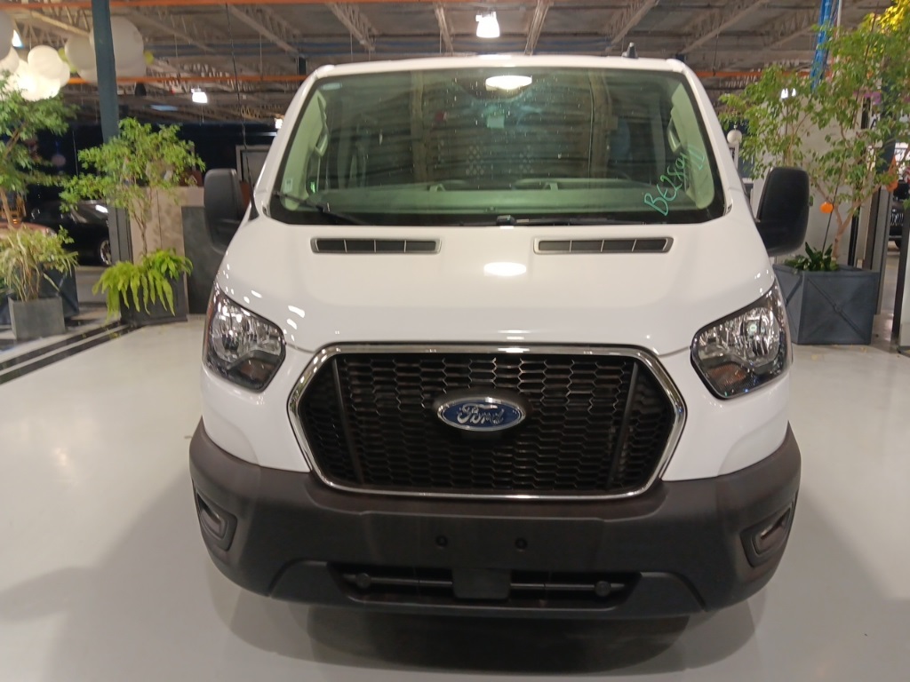 2023 Ford Transit photo 2