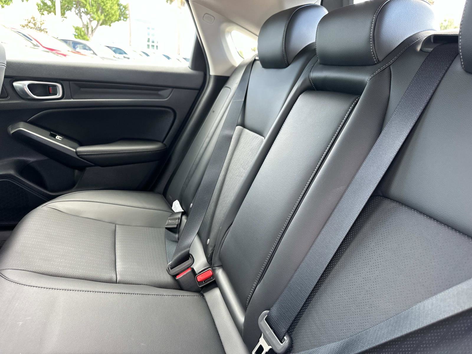 2023 Honda Civic EX-L Hatchback photo 12