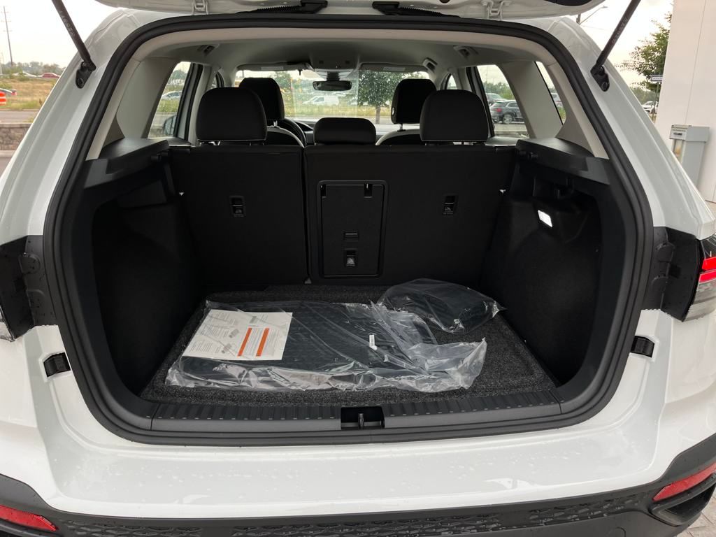 2025 Volkswagen Taos S photo 23