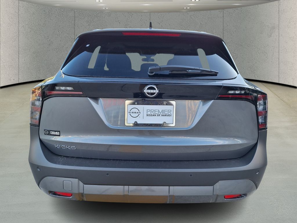 2026 Nissan Kicks SV photo 4