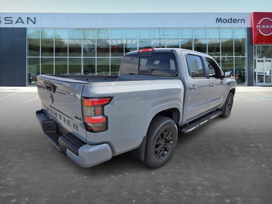 2026 Nissan Frontier Crew Cab SV photo 5