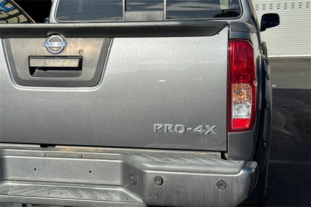 2020 Nissan Frontier PRO-4X photo 4