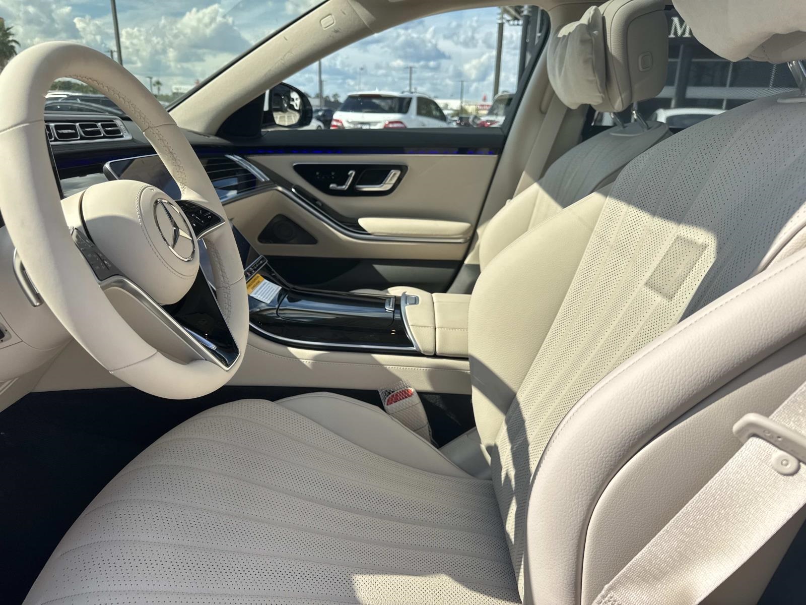 2026 Mercedes Benz S 580e 4MATIC photo 7
