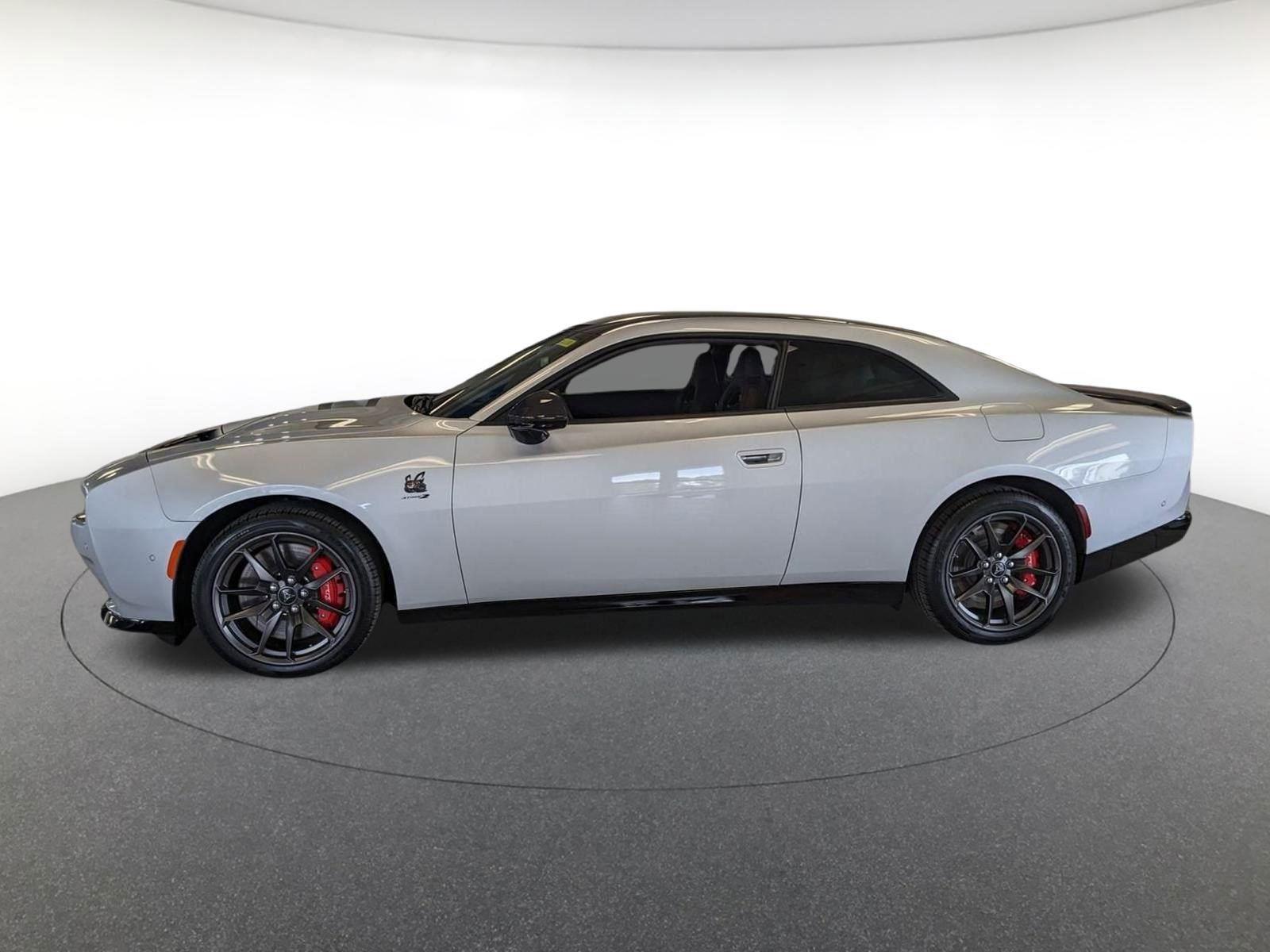 2024 Dodge Charger Daytona Scat Pack photo 7