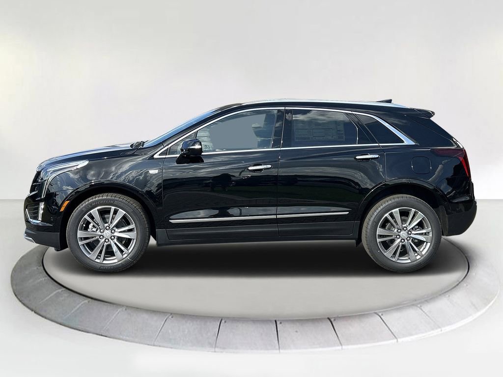 2026 Cadillac XT5 Premium Luxury photo 2