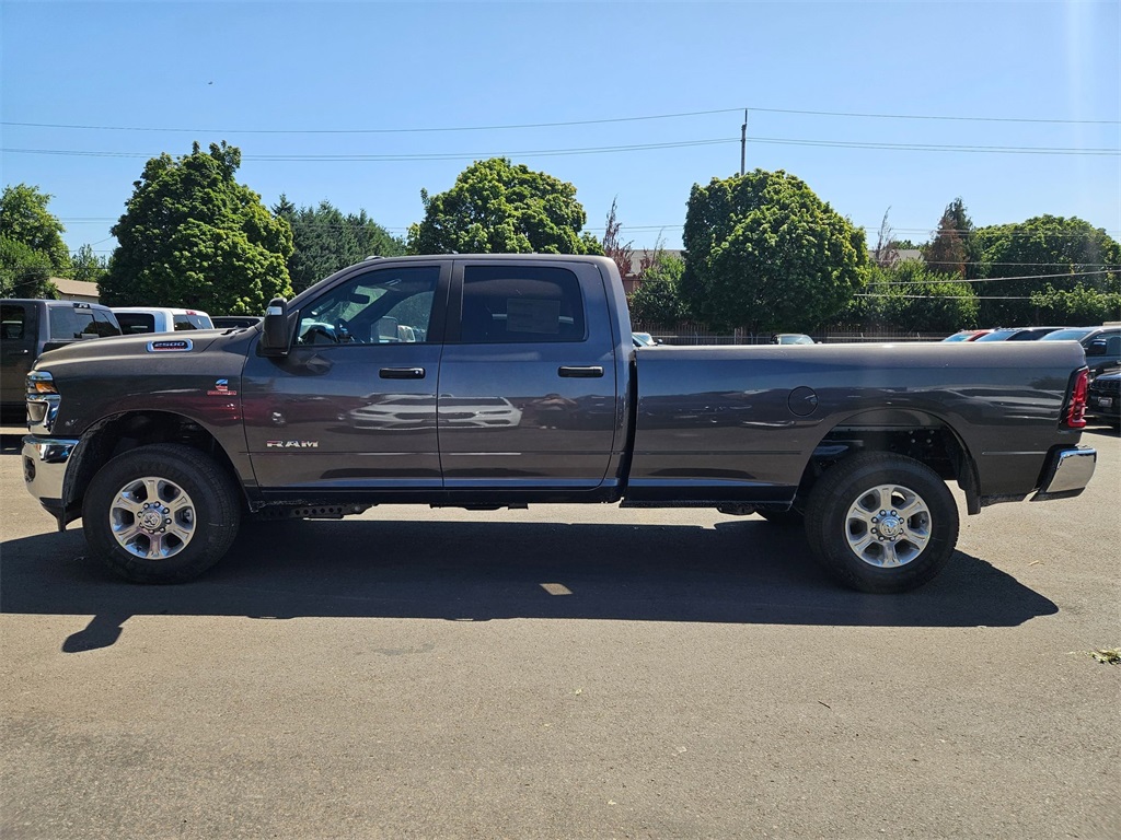 2025 Ram 2500 Big Horn photo 4