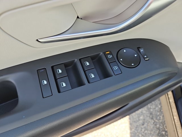 2026 Hyundai Tucson SEL photo 15