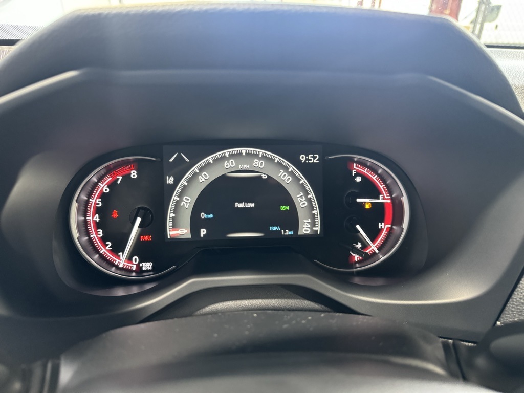 2025 Toyota RAV4 XLE Premium photo 38