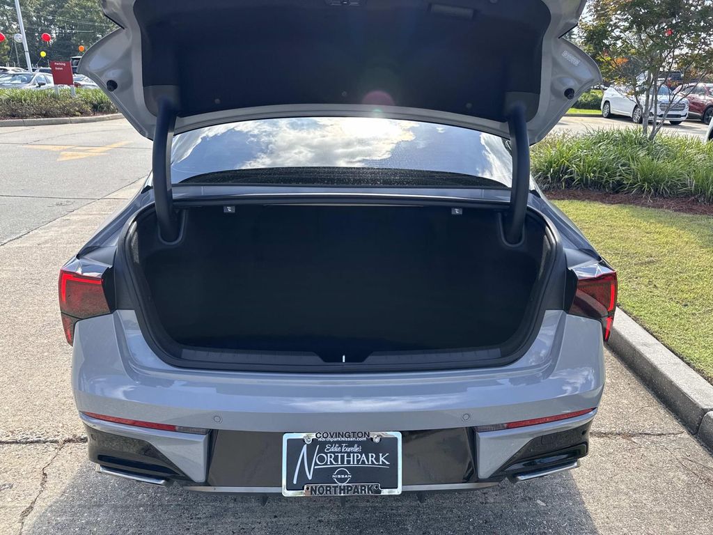 2025 Kia K5 GT photo 7