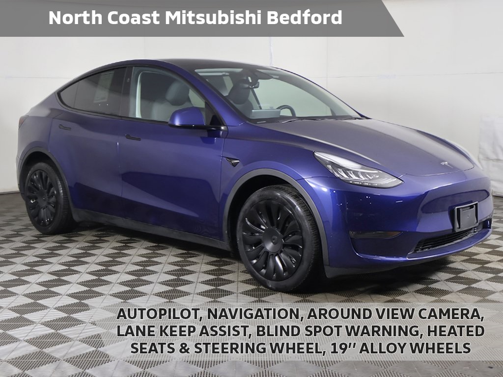 2023 Tesla Model Y Long Range's photo