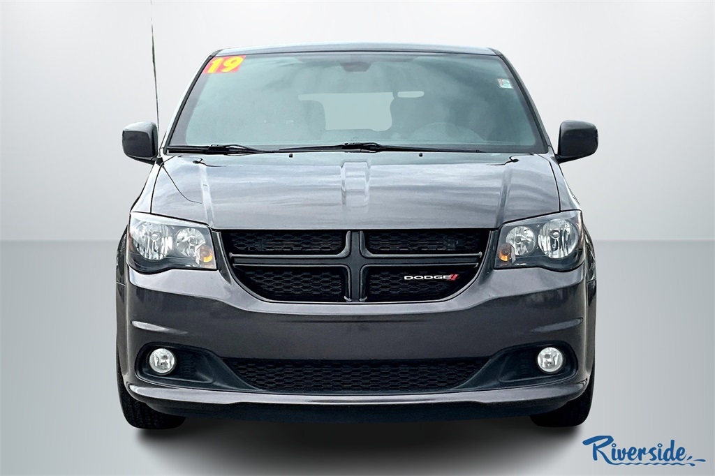 Used 2019 Dodge Grand Caravan SXT with VIN 2C4RDGCG0KR602581 for sale in New Bern, NC