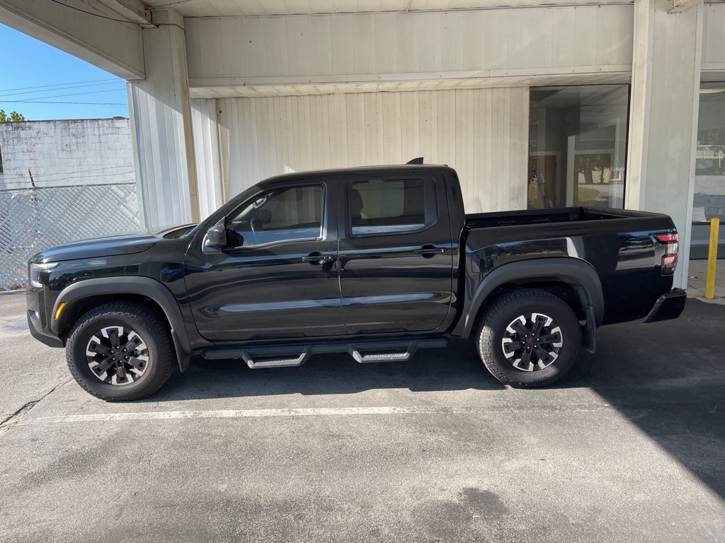 2023 Nissan Frontier PRO-4X photo 4