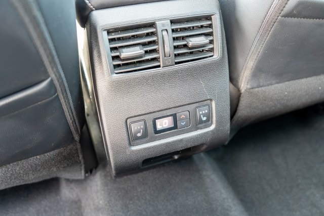 2023 Mitsubishi Outlander SEL photo 13