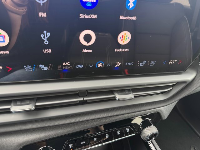 2025 Chevrolet Silverado EV LT photo 26