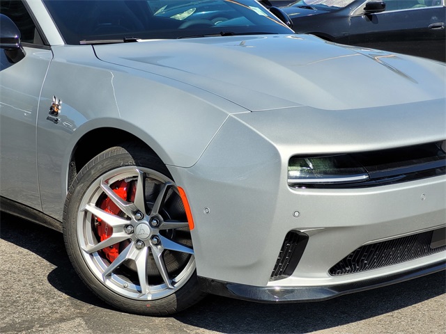 2025 Dodge Charger R/T Scat Pack photo 3