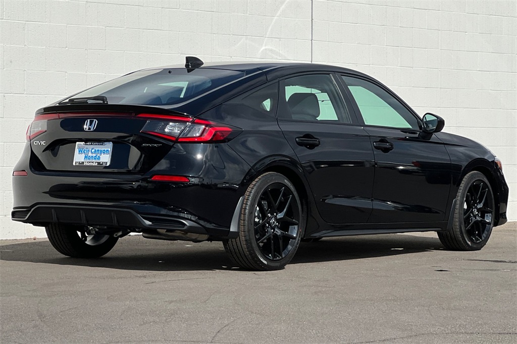 2025 Honda Civic Hatchback Sport photo 4