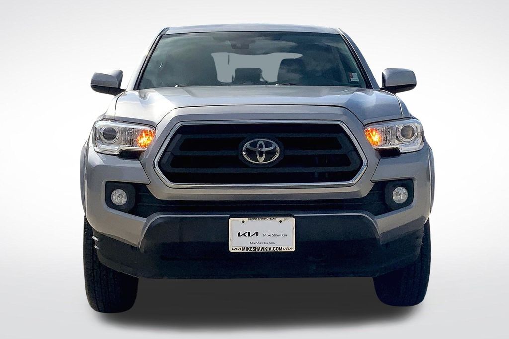 2021 Toyota Tacoma SR5 photo 3