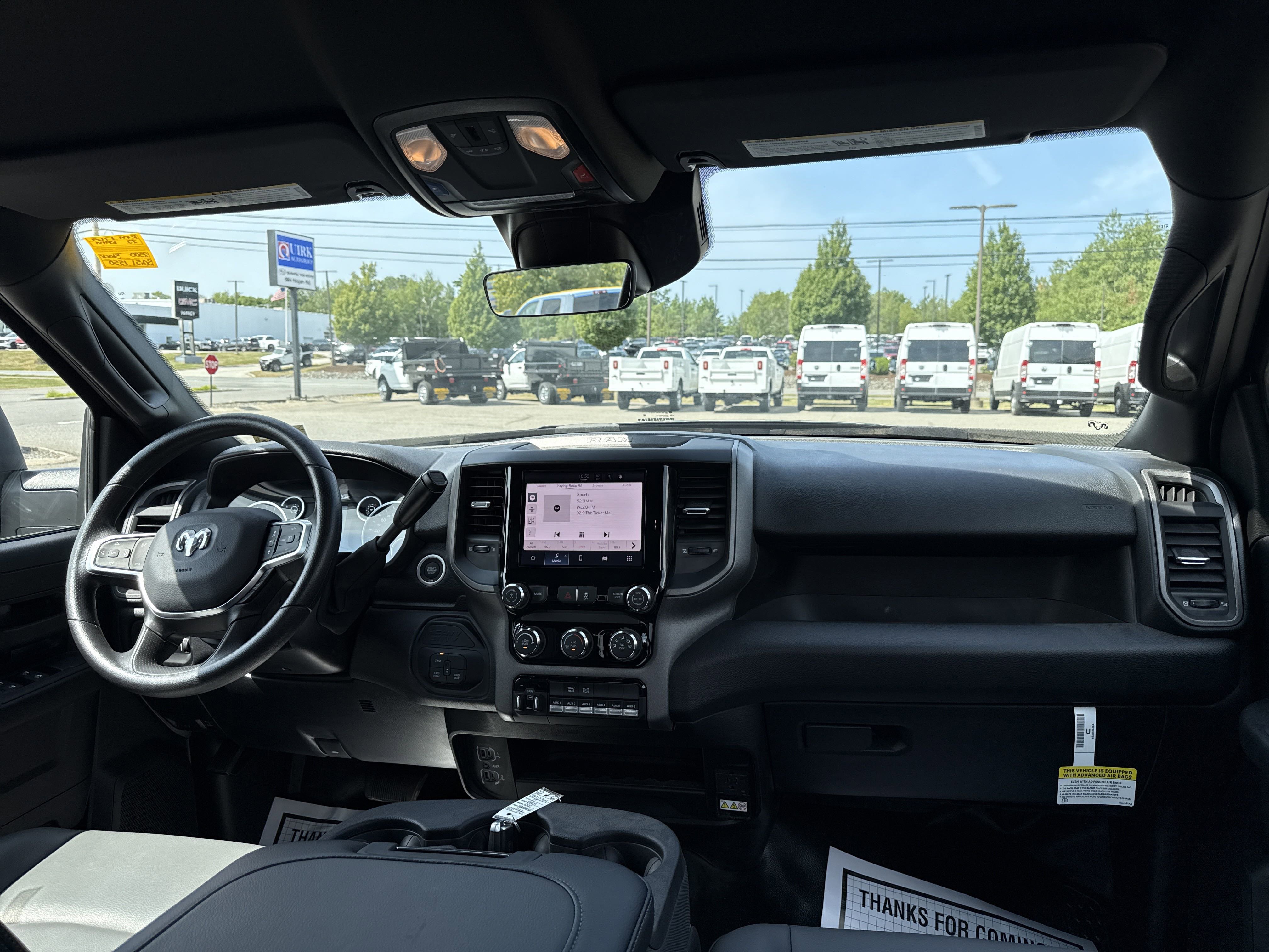 2025 Ram 2500 Tradesman photo 4