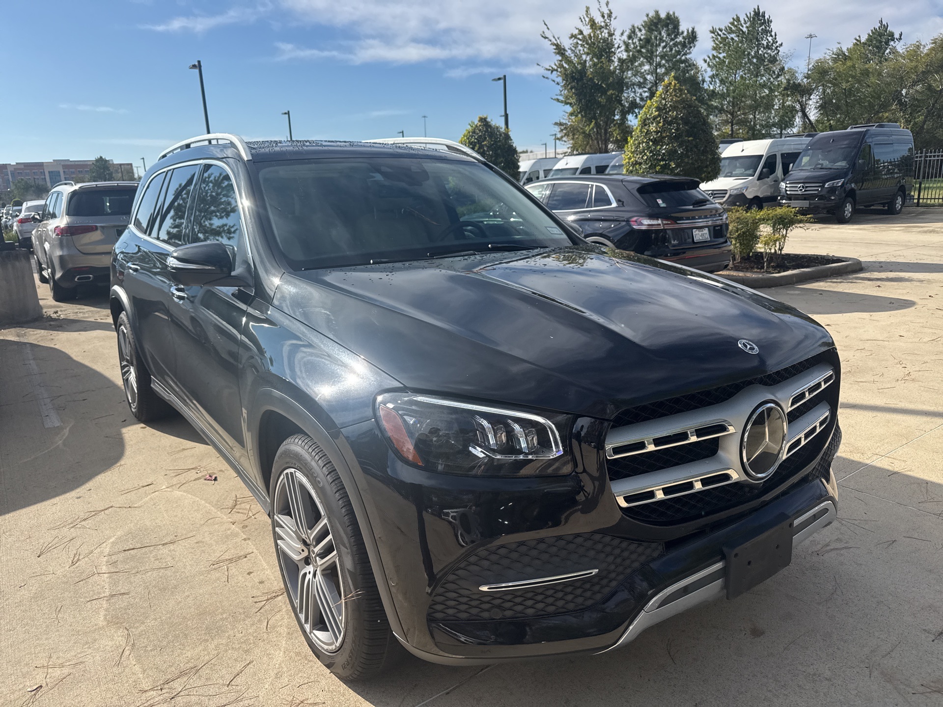 2021 Mercedes-Benz GLS GLS450's photo
