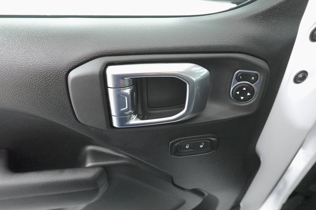 2025 Jeep Wrangler Sport S photo 10