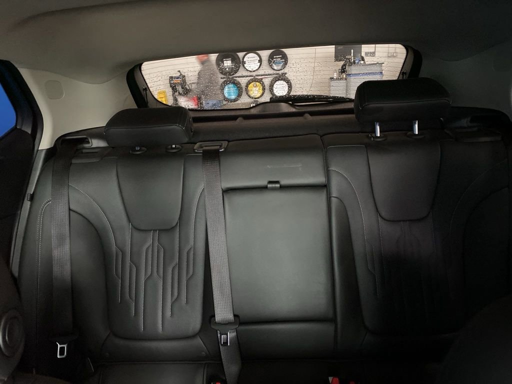 2024 Buick Encore GX Avenir photo 12