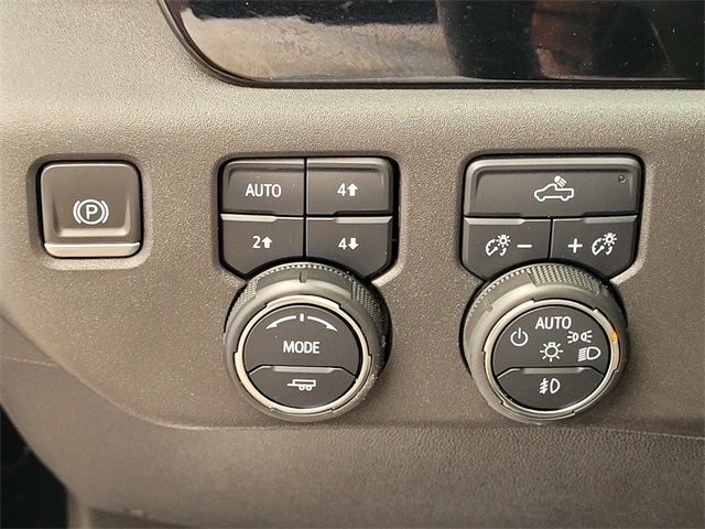 2023 Chevrolet Silverado 1500 RST photo 15