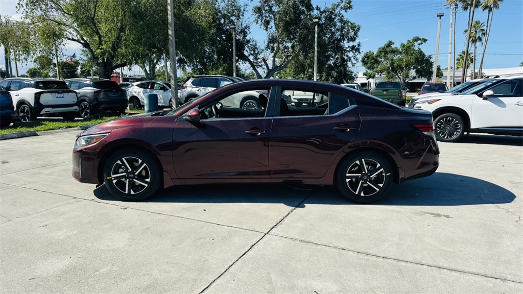 2025 Nissan Sentra SV photo 4