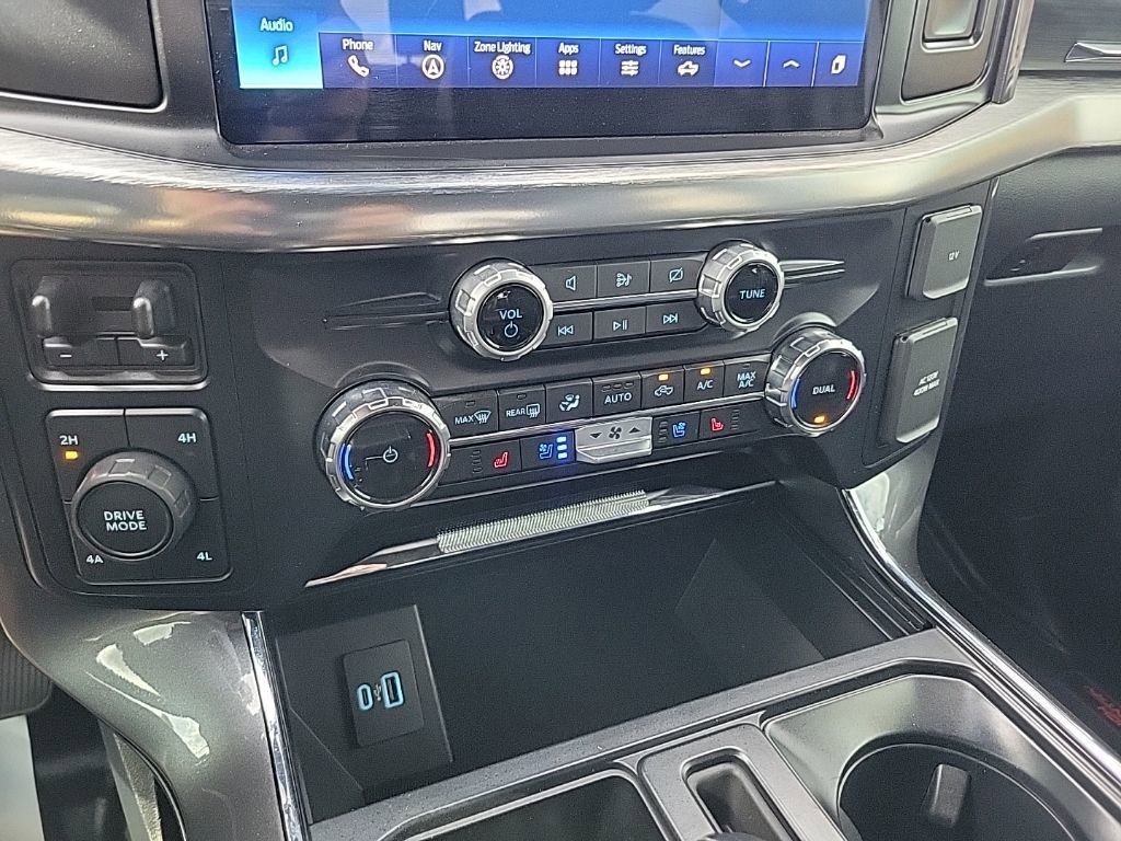 2023 Ford F-150 Lariat photo 22