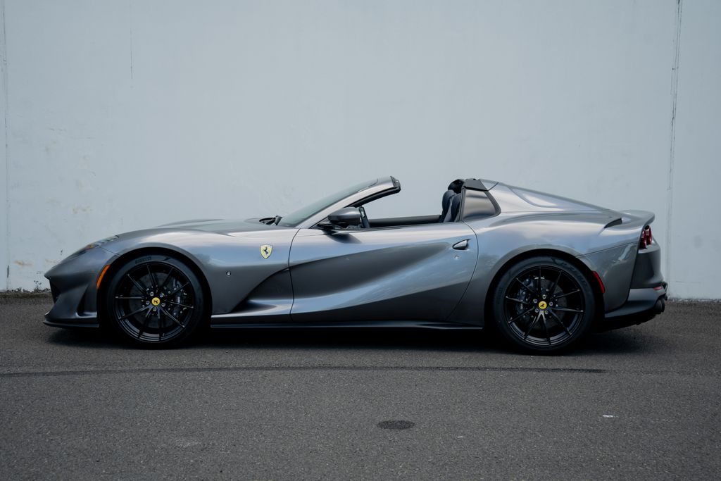 2022 Ferrari 812 GTS photo 11