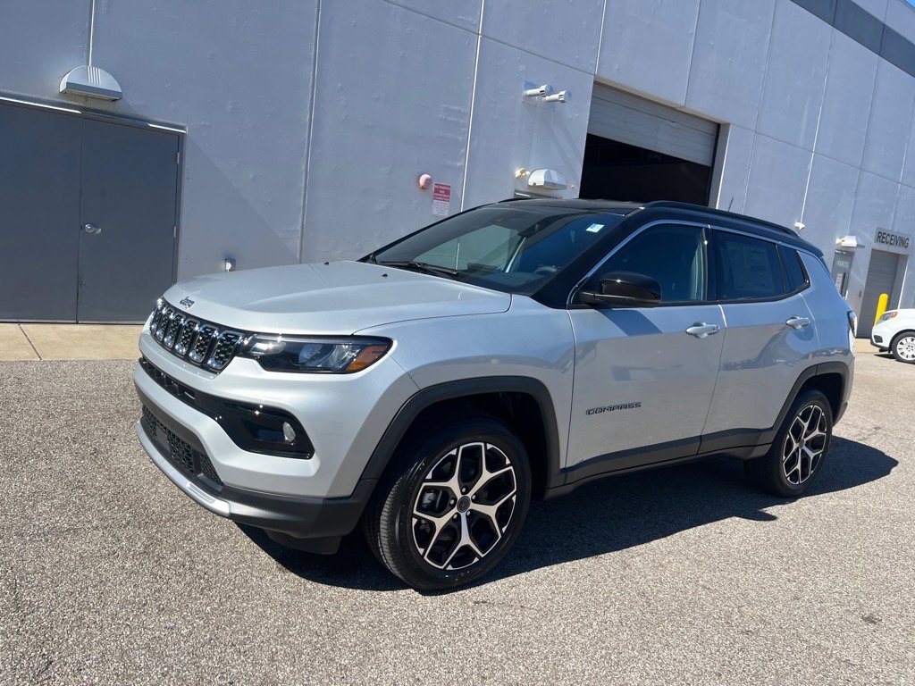 2026 Jeep Compass Limited photo 2