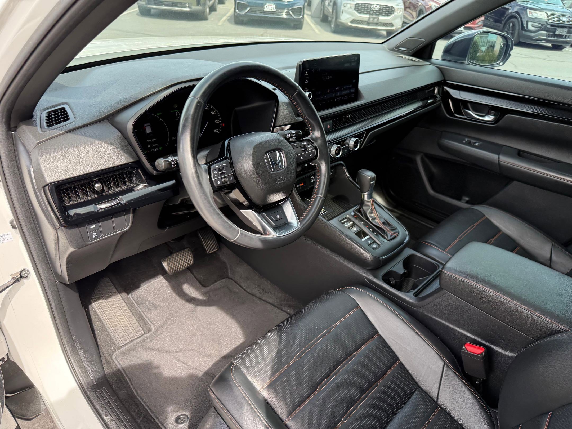 2023 Honda CR-V Hybrid Sport Touring photo 13