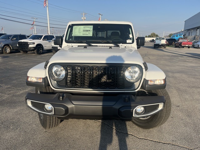 2025 Jeep Gladiator Sport S photo 3